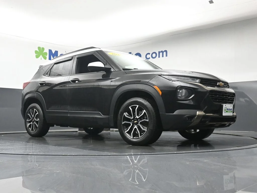 Certified Used 2021 Black Chevrolet ACTIV image 27