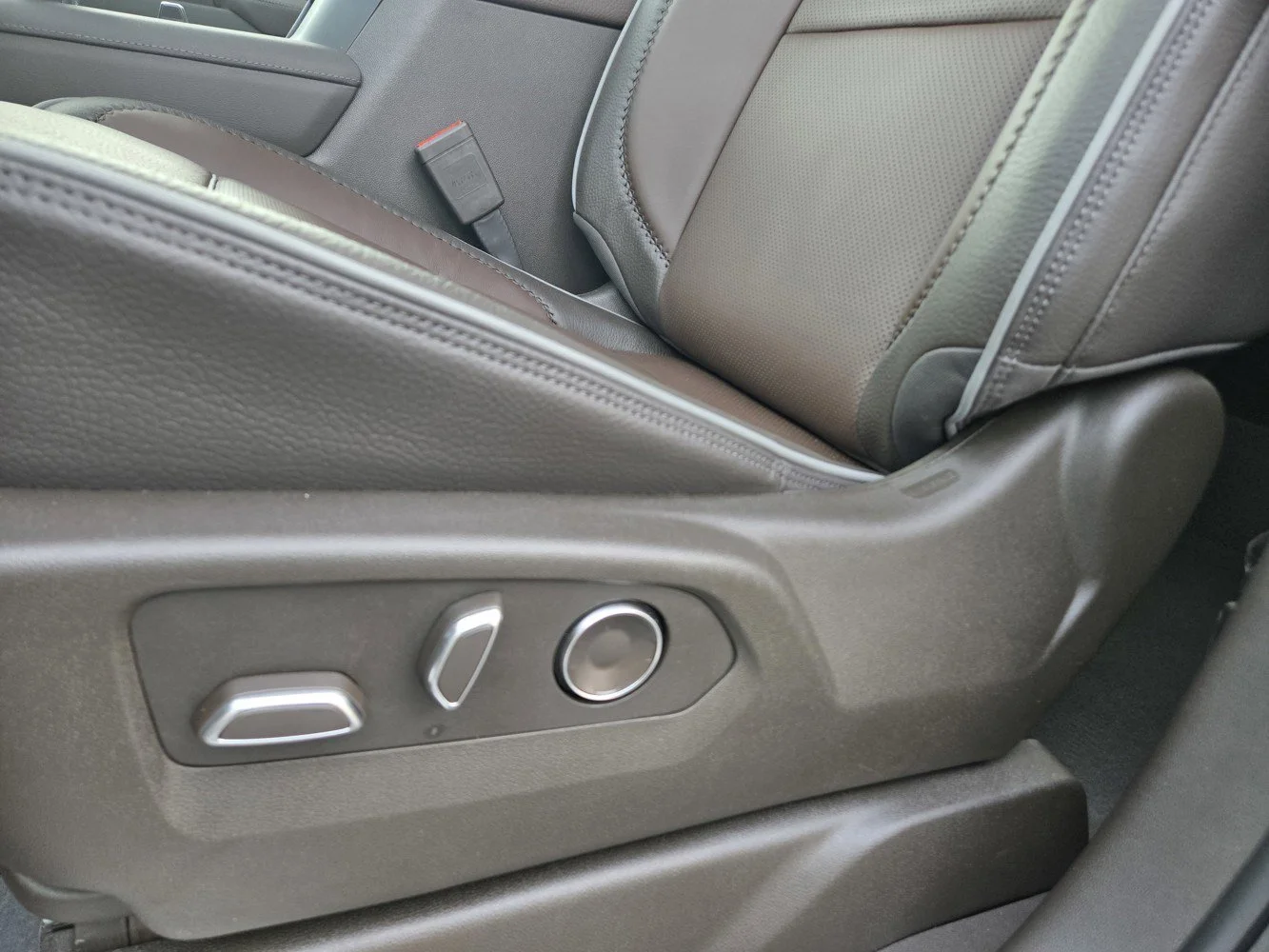 2026 GMC Sierra 1500 Denali - Photo 18