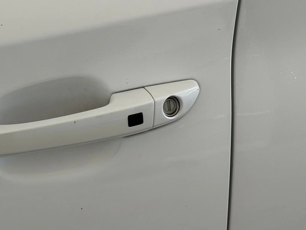 Used 2019 White Hyundai Value image 15