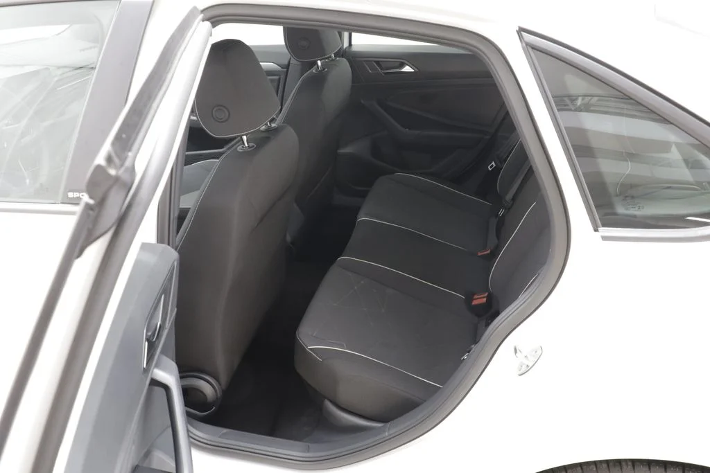 New 2026 Pure White Volkswagen 1.5T Sport image 15