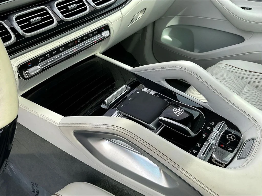 Used 2023 Cirrus Silver Metallic Mercedes-Benz Maybach GLS 600 image 18