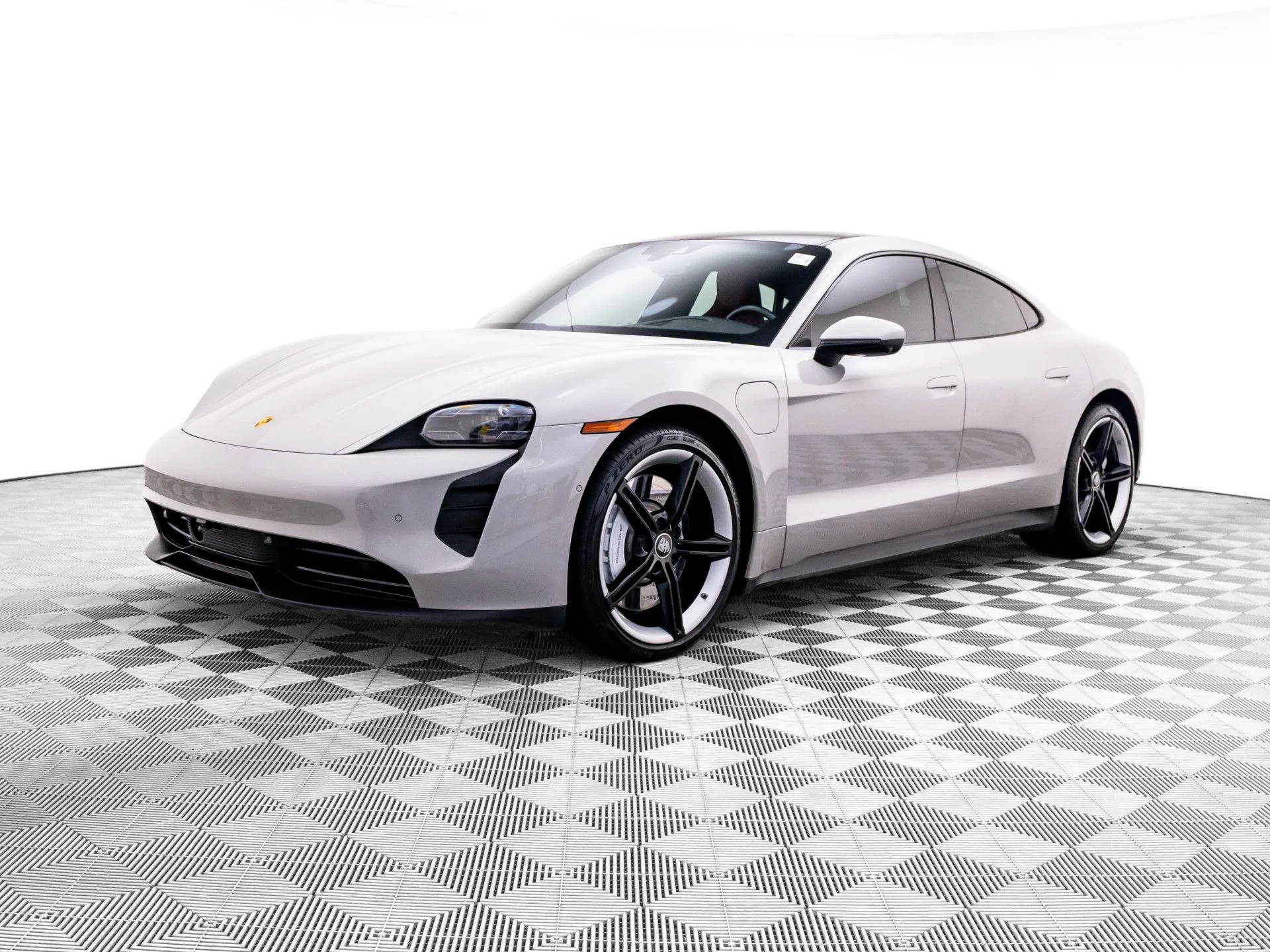 Certified Used 2021  Porsche 4S image 1