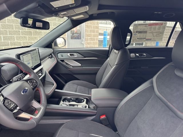 New 2026 Star White Metallic Tri-Coat Ford ST image 15