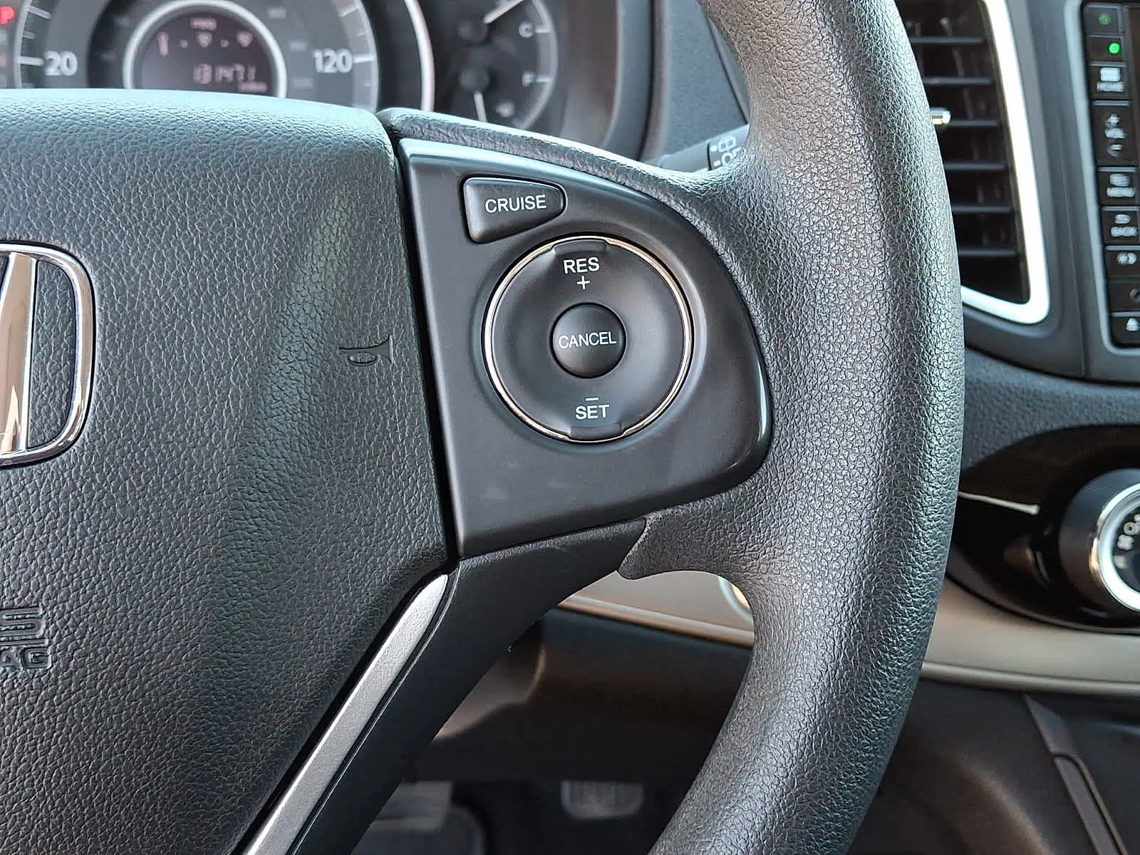 Used 2016  Honda EX image 24