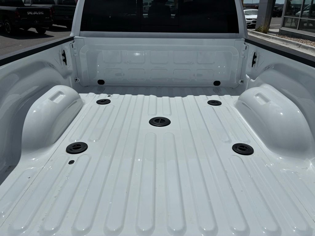 New 2026 Bright White Clear-Coat Exterior Paint RAM Laramie image 5
