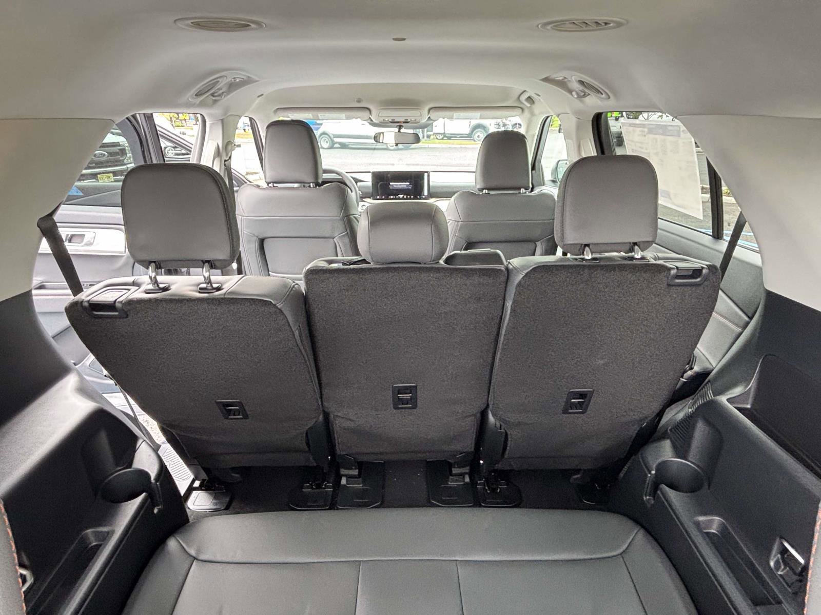 New 2026 Carbonized Gray Metallic Ford Active w/200A Pkg image 27