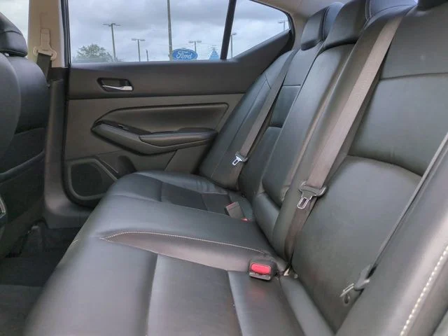 Certified Used 2021 Blue Nissan 2.5 SL image 13