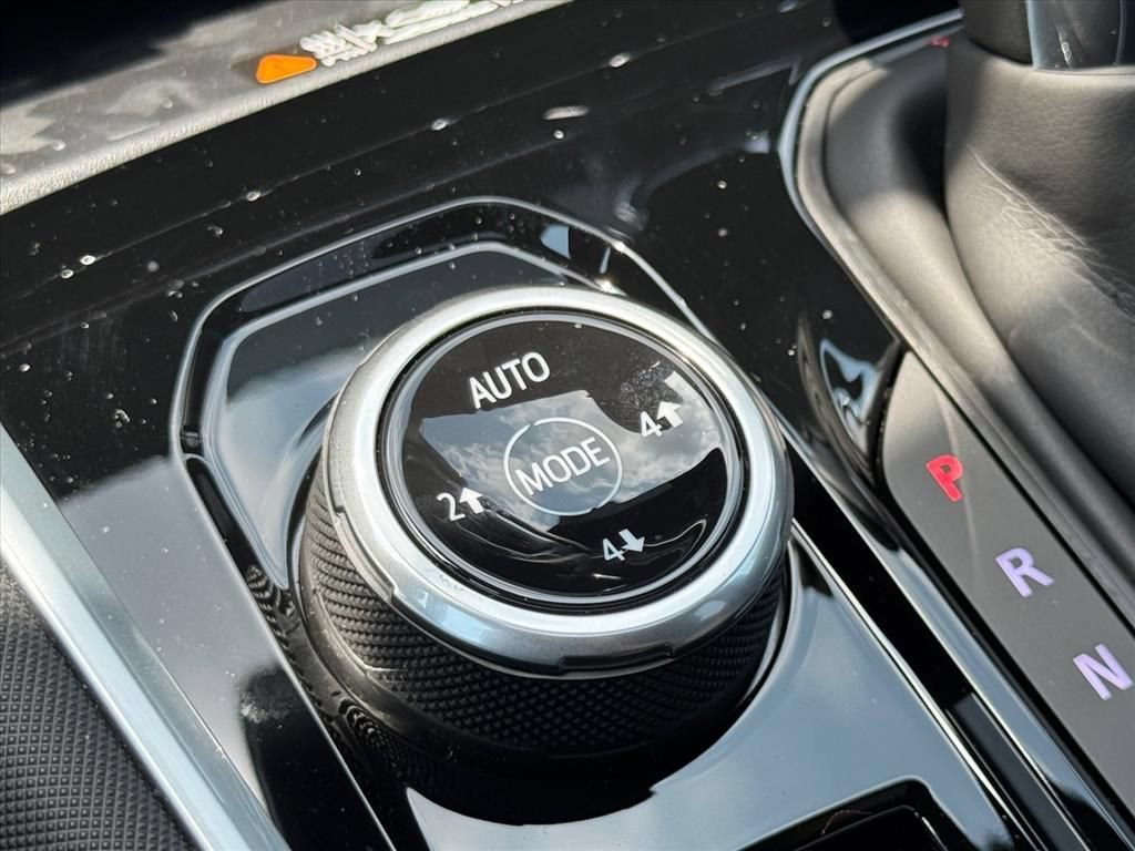 2026 Chevrolet Colorado Z71 - Photo 21