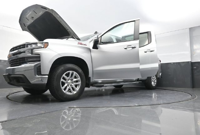 Used 2020 Silver Chevrolet LT image 41