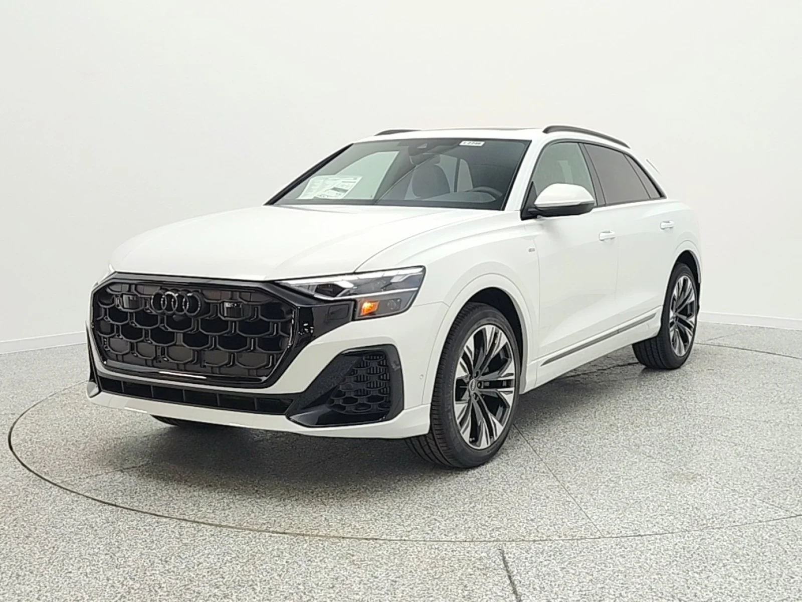 2026 Audi Q8 55 Premium Plus quattro Tiptonic's photo