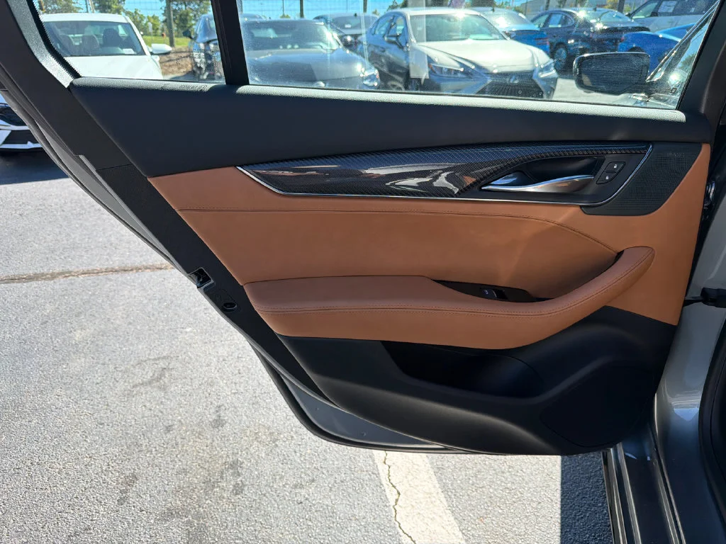 Used 2025 Silver Cadillac V-Series image 21