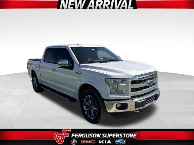 Used 2015 White Ford Lariat image 1