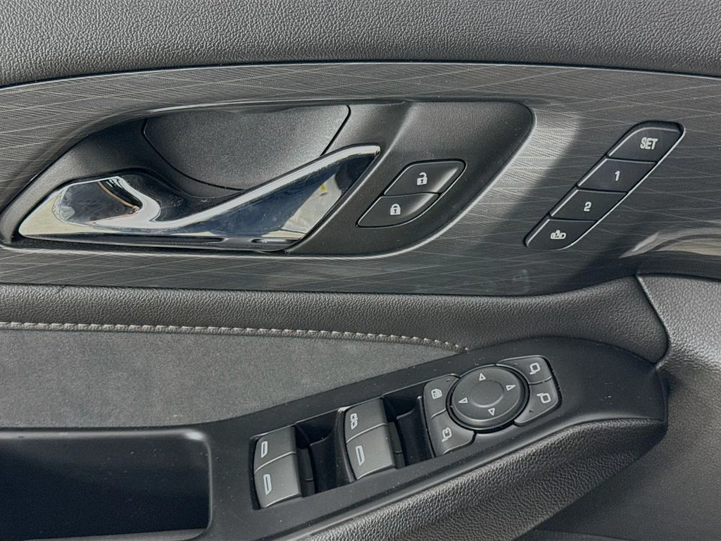 2023 Chevrolet Traverse High Country - Photo 22