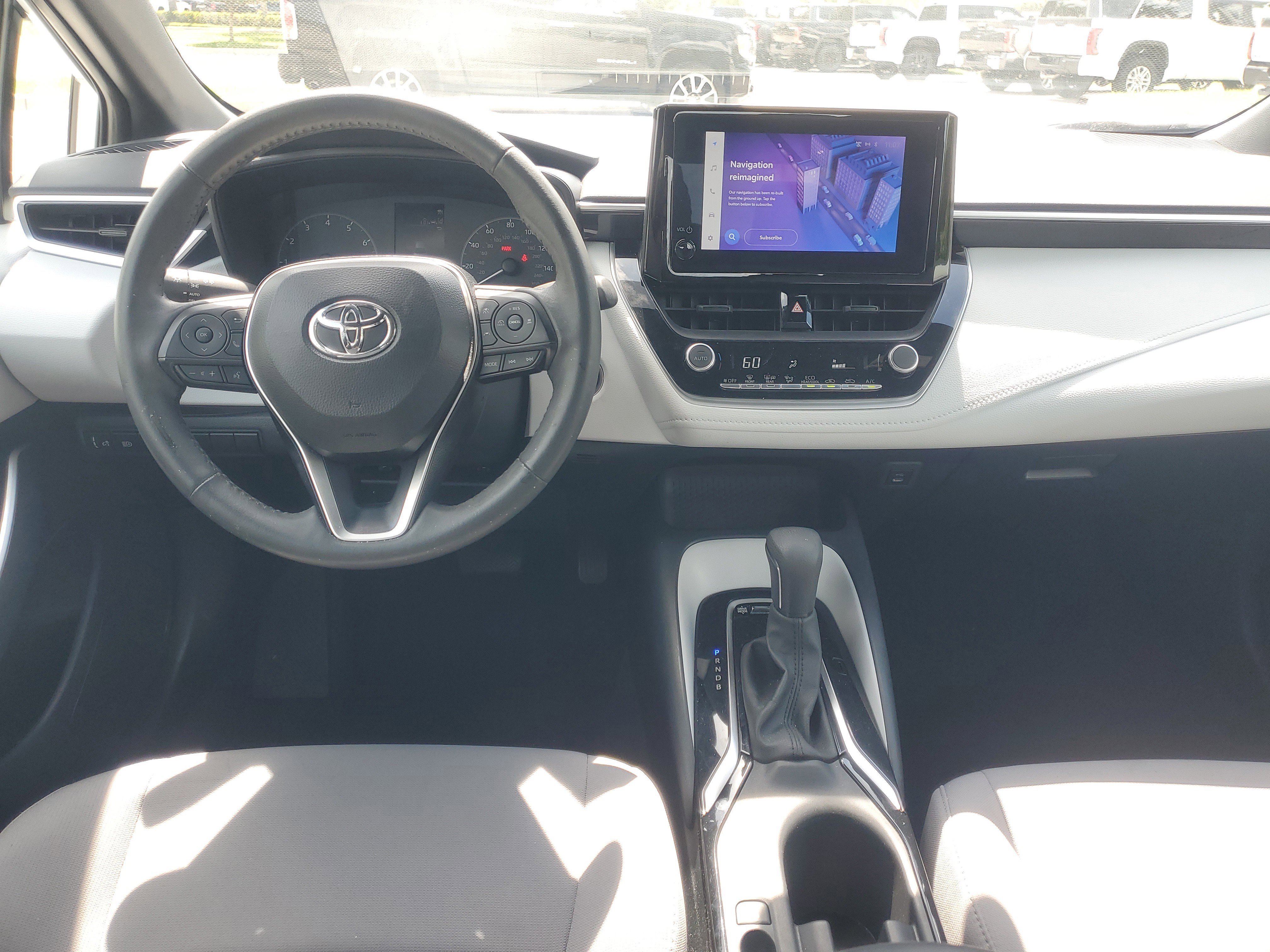 Used 2024 Ice Toyota SE image 10
