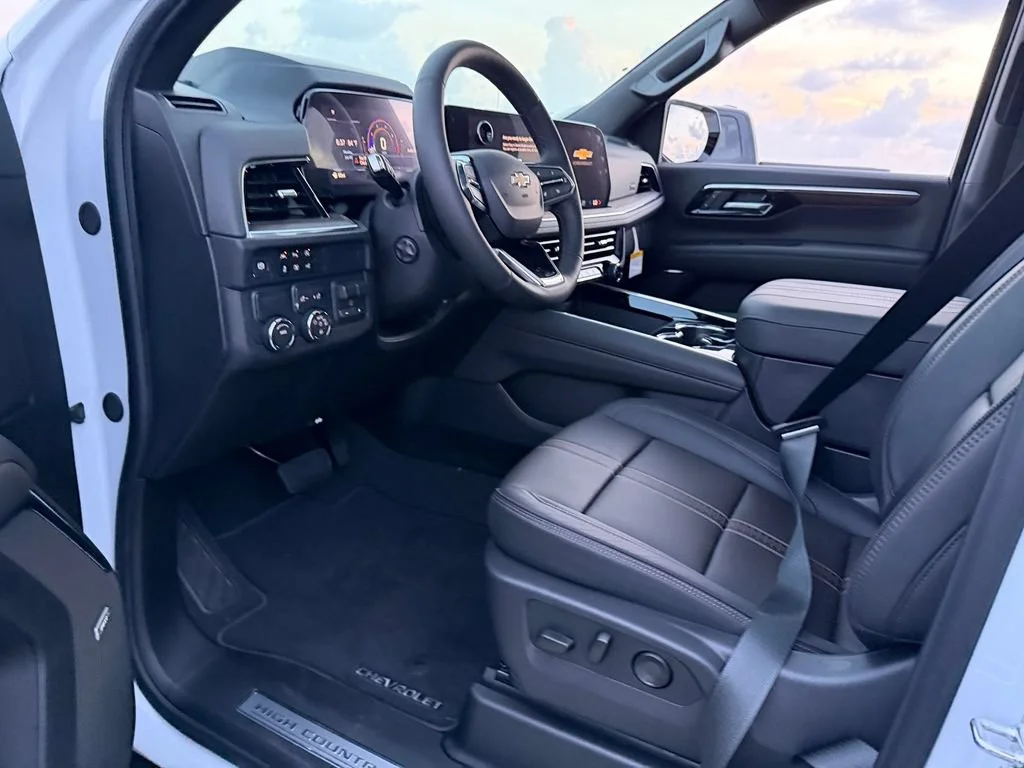 2026 Chevrolet Tahoe High Country - Photo 8