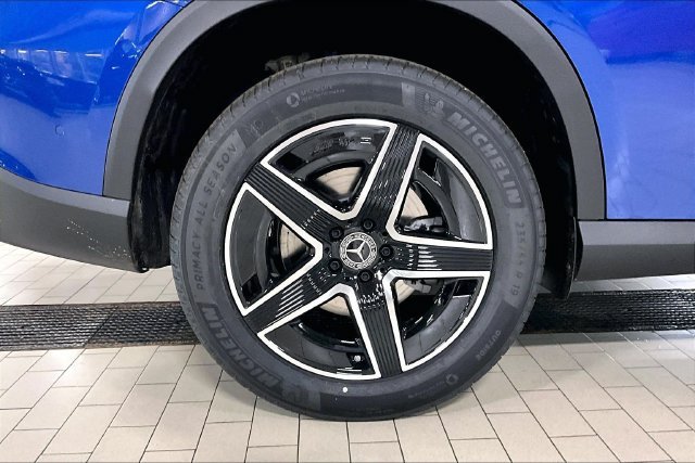 New 2026 Starling Blue Metallic Mercedes-Benz GLC 300 image 50