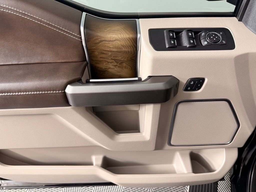 Used 2019 Black Metallic Ford Limited image 16