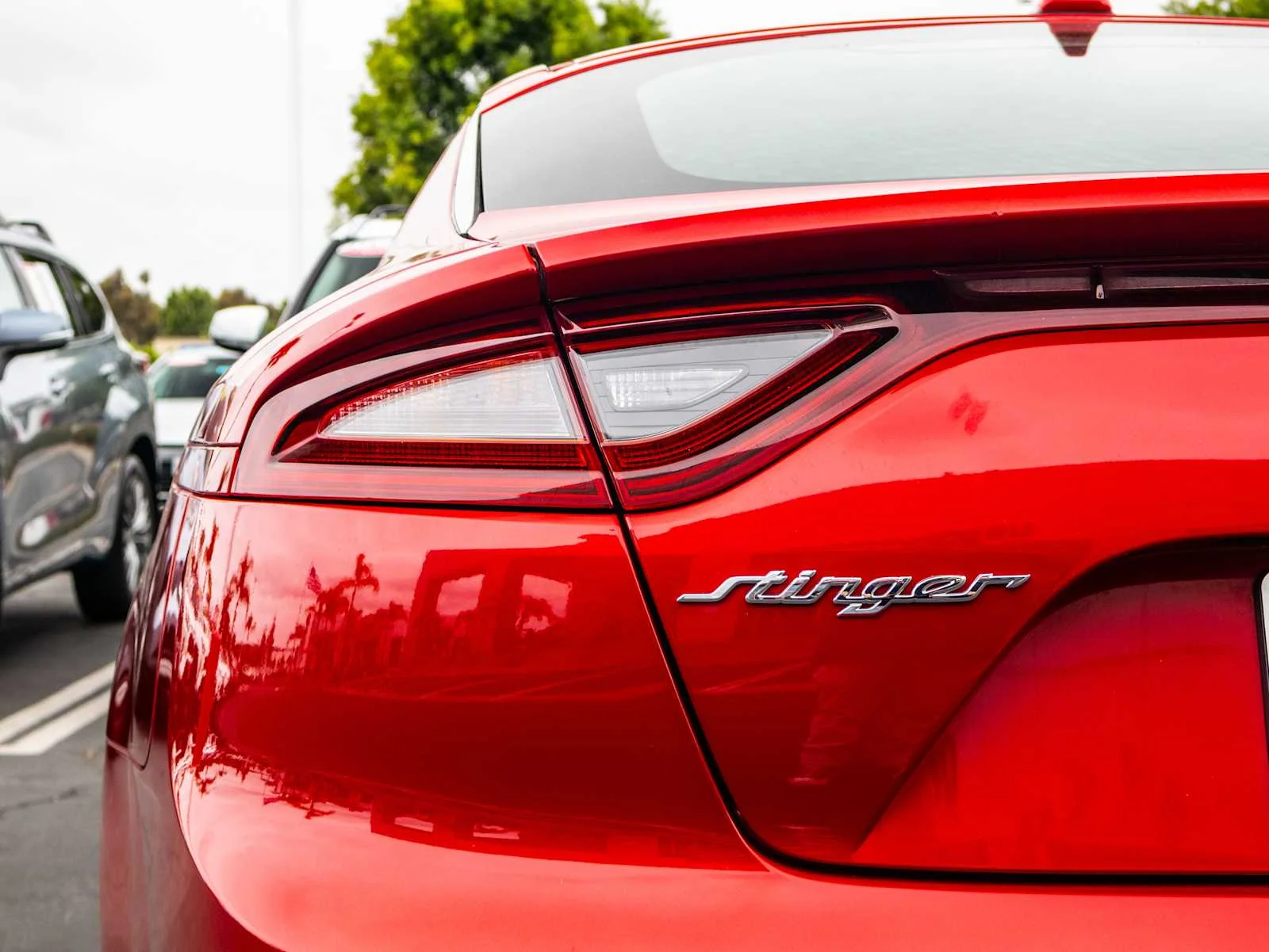 Used 2019 Red Kia Base image 13