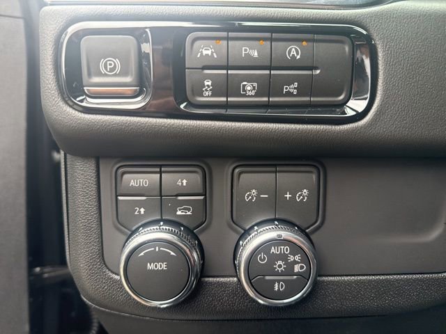 2026 GMC Yukon XL Elevation - Photo 12