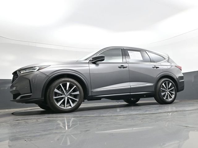 Used 2025  Acura Technology Package image 46