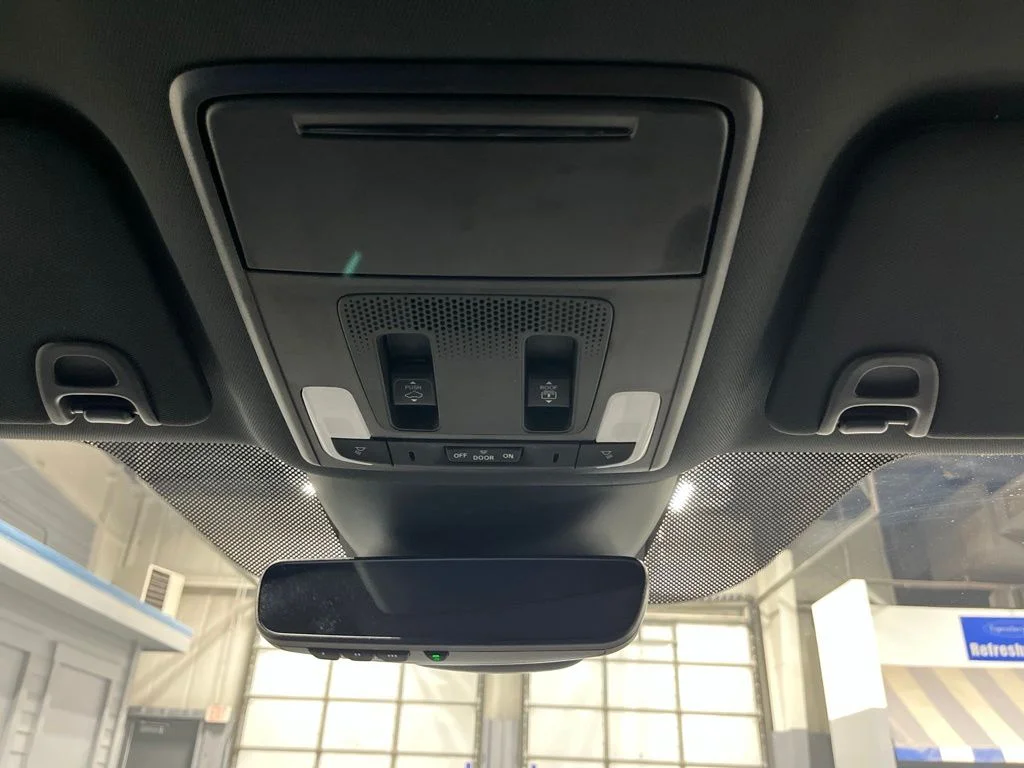 2025 Honda Pilot Black Edition - Photo 27