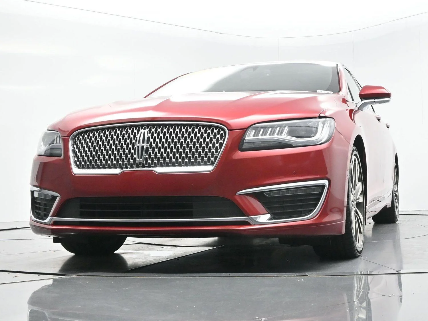 Used 2020 Red Carpet Metallic Tinted Clearcoat Lincoln Reserve image 48