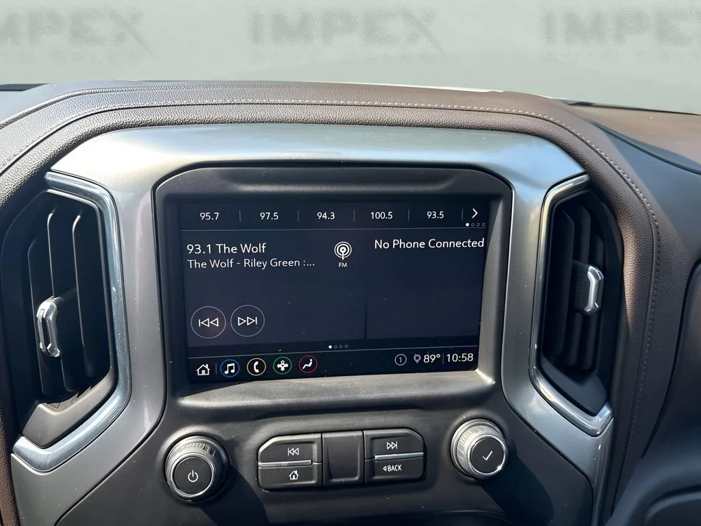 Used 2020 SUMMIT WHITE Chevrolet LTZ image 18