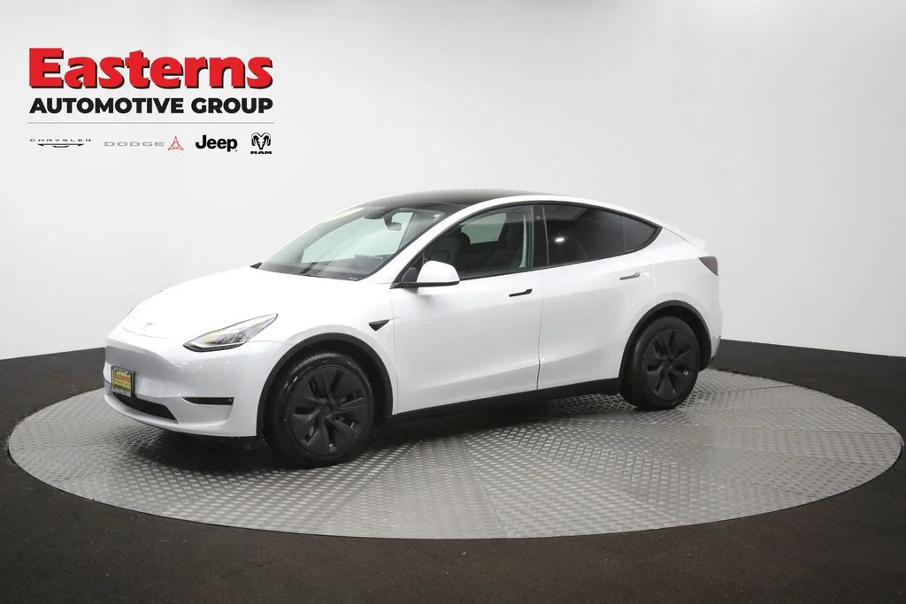 Used 2021 White Tesla Long Range image 50