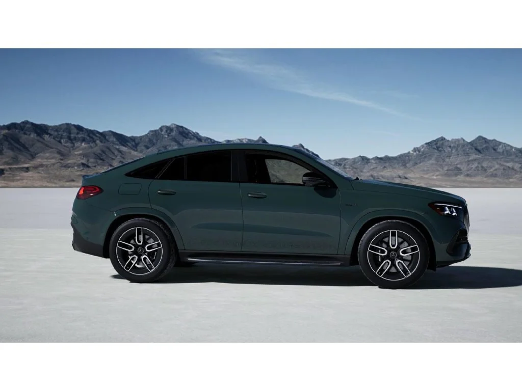 New 2027 Green Mercedes-Benz  image 15