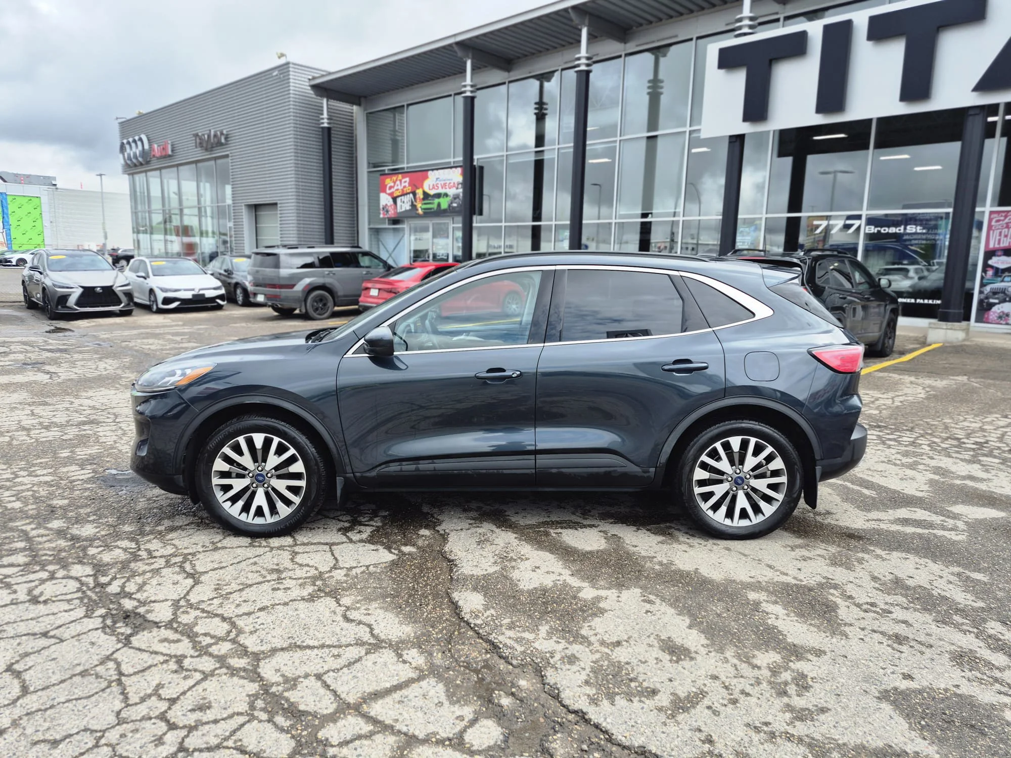 Certified Used 2022 Stone Blue Metallic Ford Titanium Hybrid AWD*Adaptive Cruise | Remote Start | Nav | Htd Leather | Htd Wheel | Lane Keeping image 10