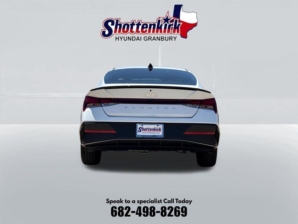 New 2026 White Hyundai SEL Sport image 7