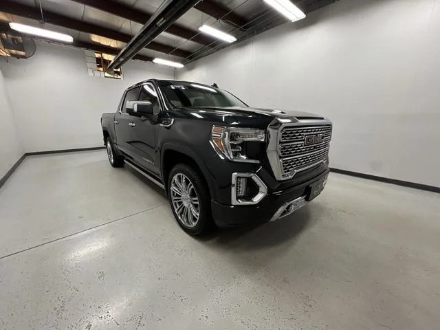 Used 2020 Black GMC Denali image 2