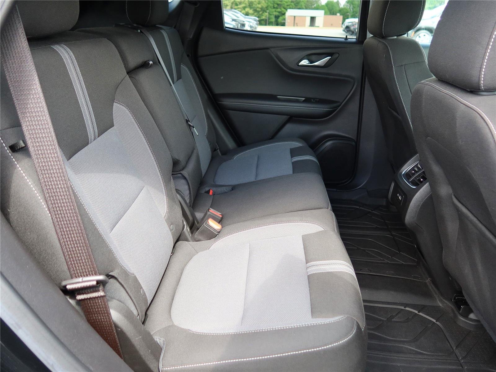 Used 2024 Black Chevrolet LT image 8