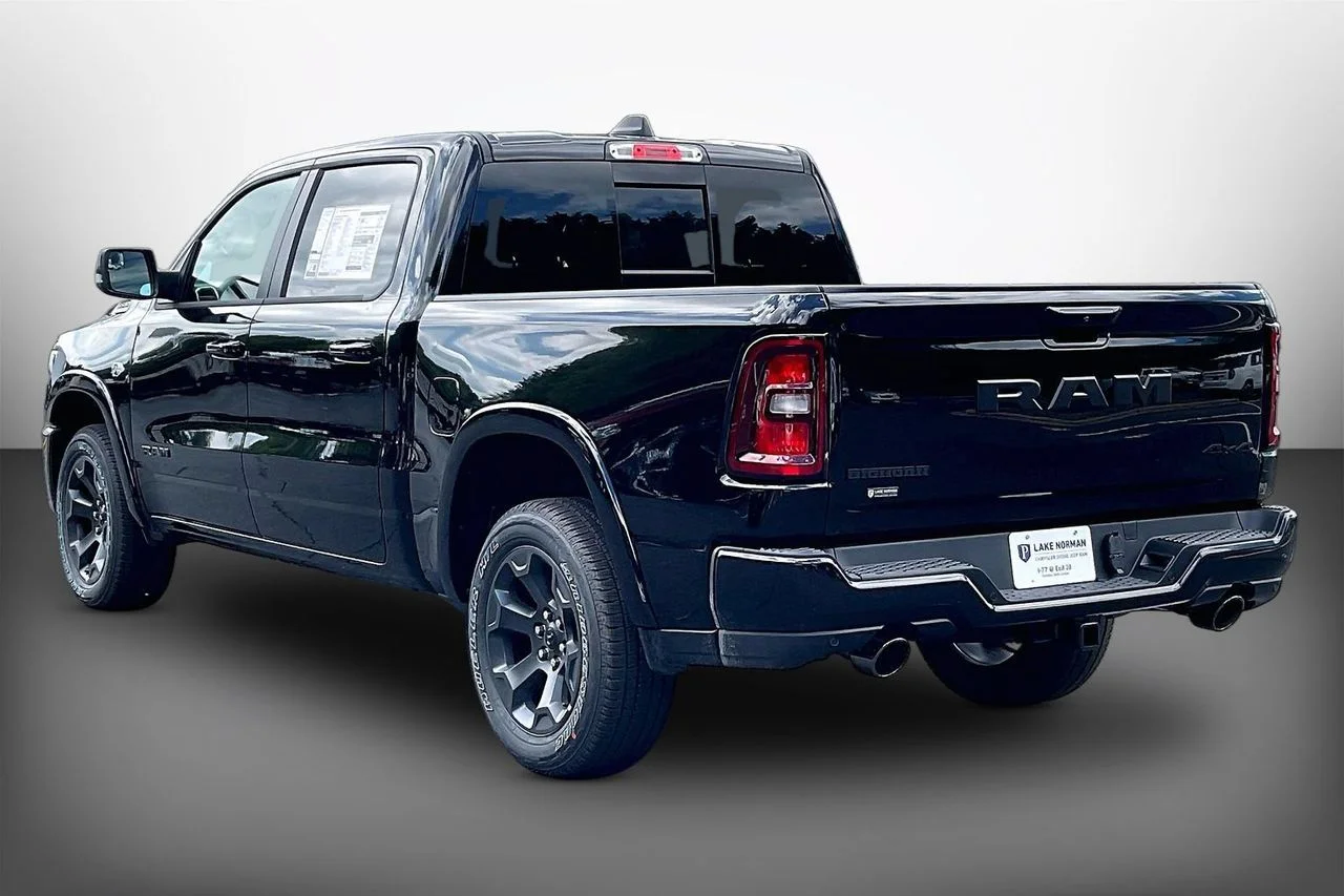 New 2026 Diamond Black Crystal Pearlcoat RAM Big Horn/Lone Star image 6