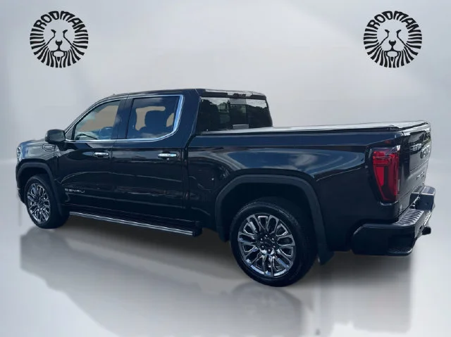 Used 2024 Onyx Black GMC Denali Ultimate image 9