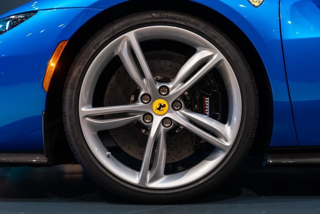 Certified Used 2023 Blu Corsa Ferrari  image 13