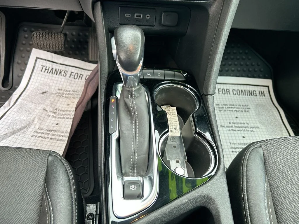 Used 2022 Black Buick Preferred image 20