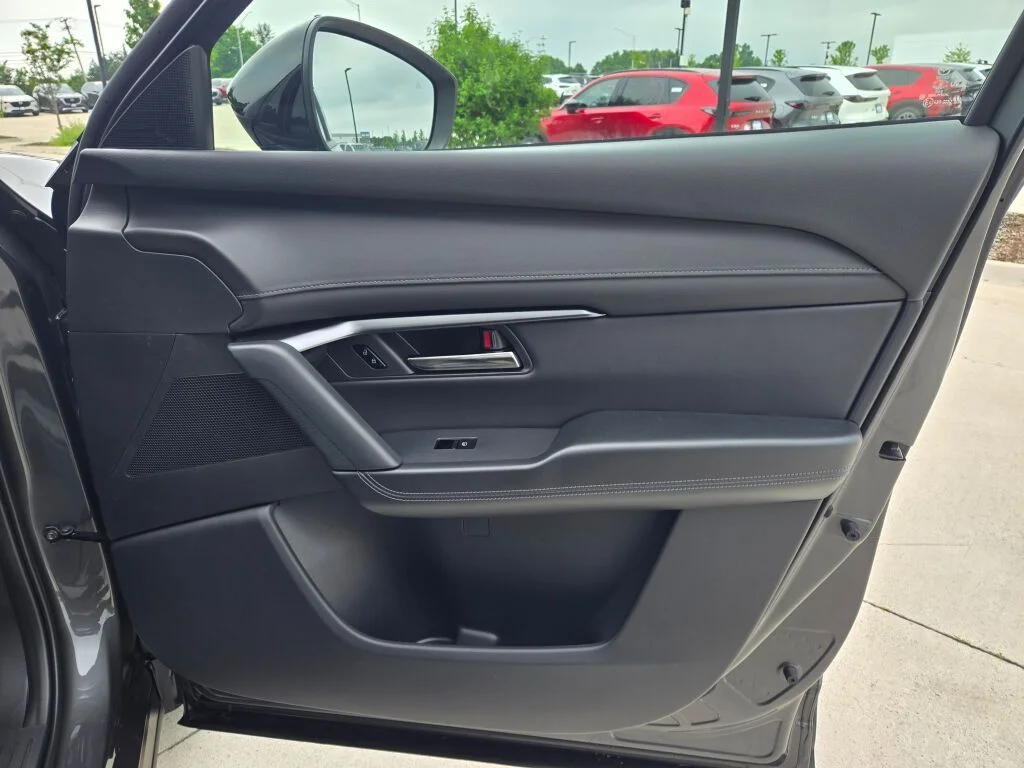 New 2026 Machine Gray Metallic Mazda 2.5 S Select AWD image 6