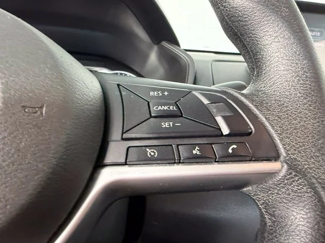 Used 2025 Glacier White Nissan SV image 25