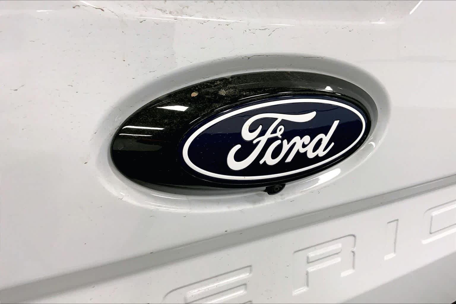 New 2026 Oxford White Ford XL image 12