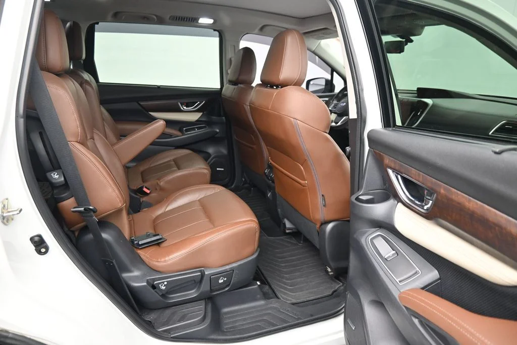Used 2019 White Subaru Touring image 11