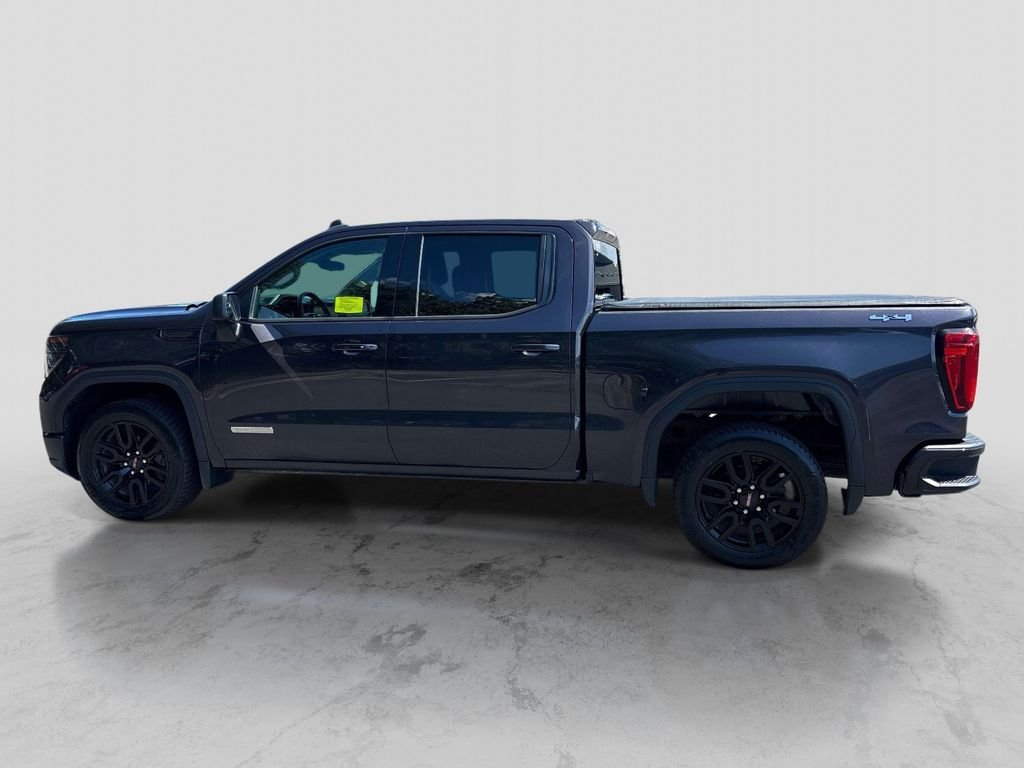 Used 2022 Silver GMC Elevation image 2