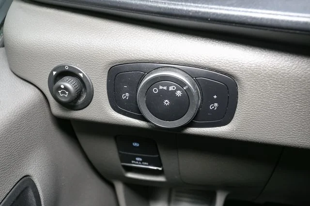 Used 2024 White Ford Base image 29