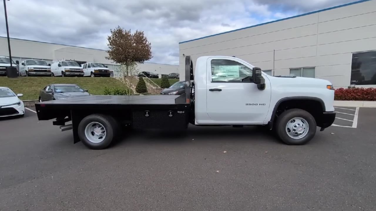 2025 Chevrolet Silverado 3500 HD Work Truck - Photo 41