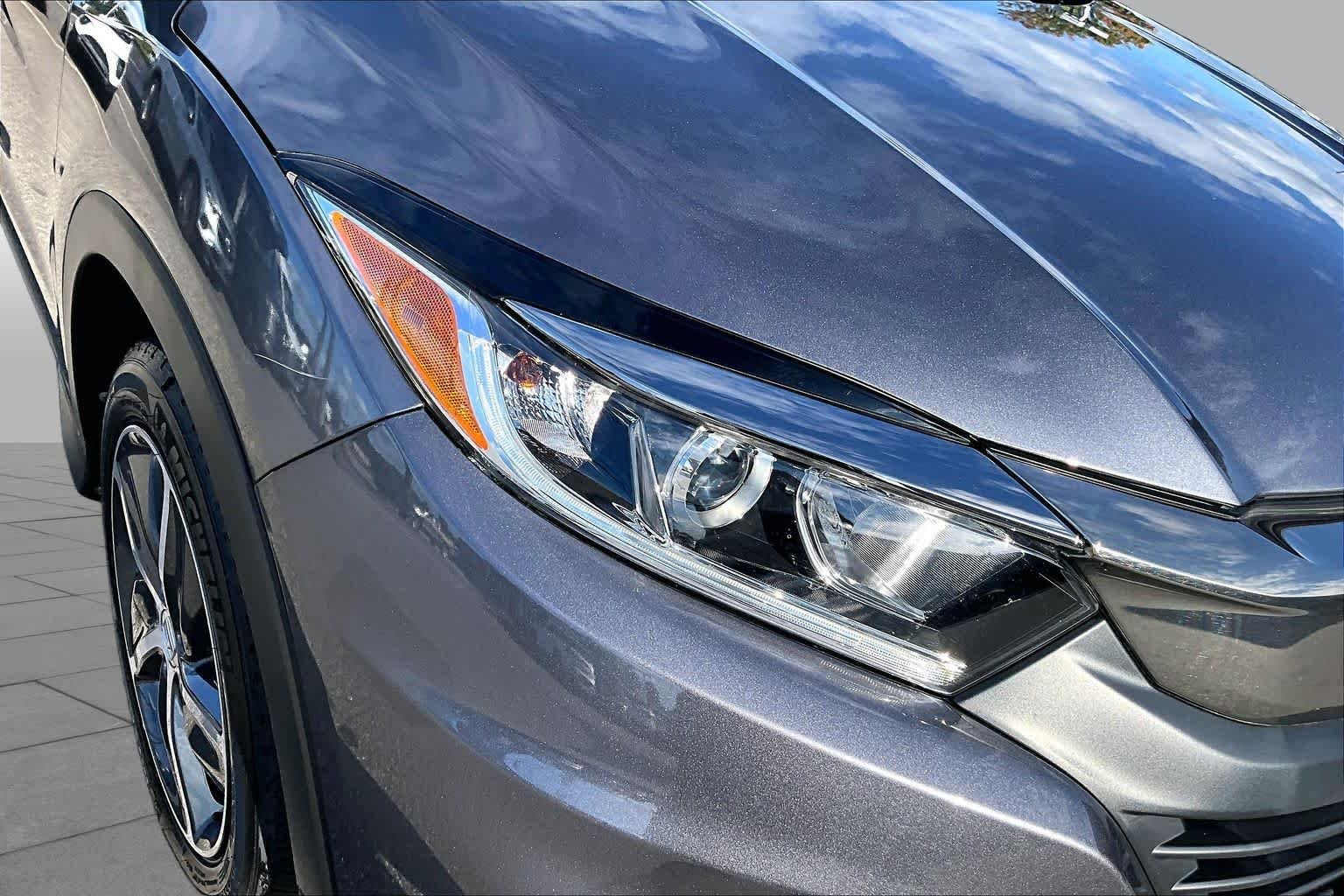Used 2022 Modern Steel Metallic Honda EX image 26