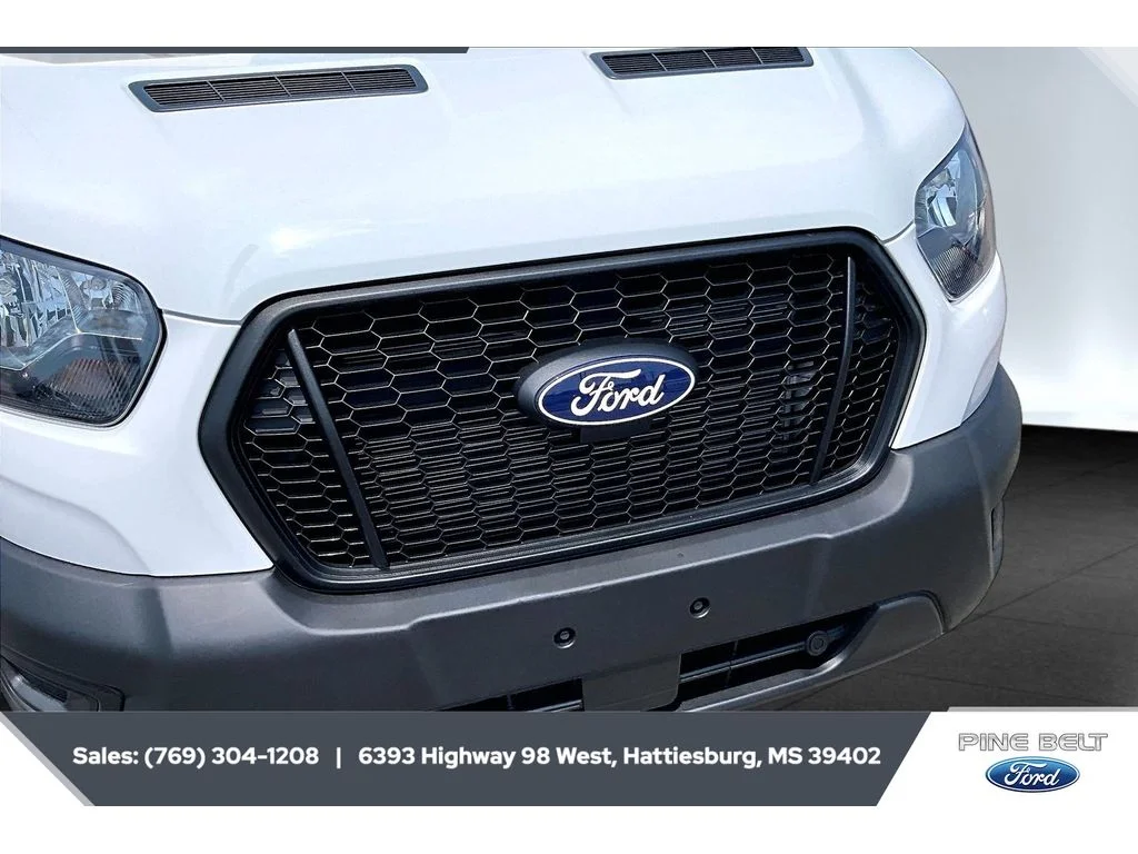 New 2026 Oxford White Ford Cargo Van image 22