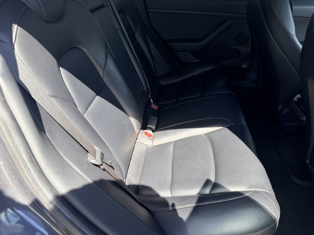 Used 2021 Midnight Silver Metallic Tesla Long Range image 12