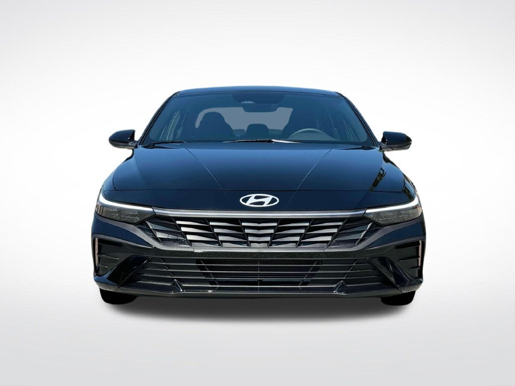 2025 Hyundai Elantra SEL - Photo 14