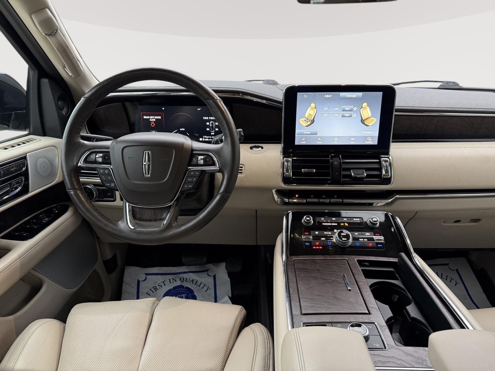 Used 2020 Ceramic Pearl Lincoln Reserve image 12