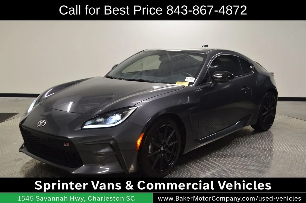 Used 2023 Pavement Toyota Premium image 1